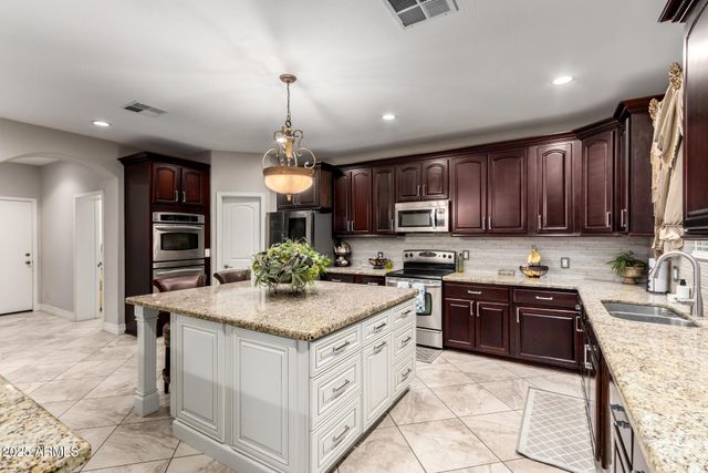 6344 W Lamar Road, Glendale, AZ 85301