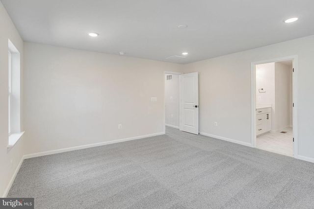 2804 WHITE TAIL DR, Locust Grove, VA 22508