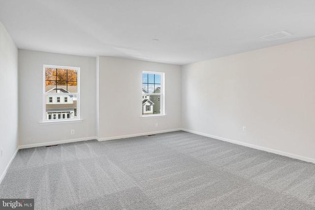 2804 WHITE TAIL DR, Locust Grove, VA 22508