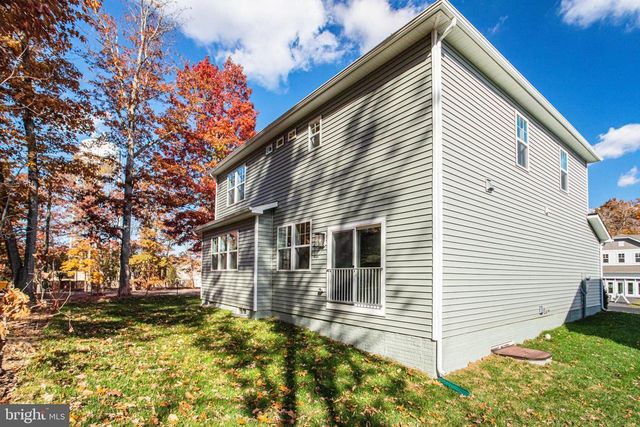 2804 WHITE TAIL DR, Locust Grove, VA 22508