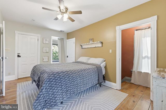 355 MAIN ST, Red Hill, PA 18076