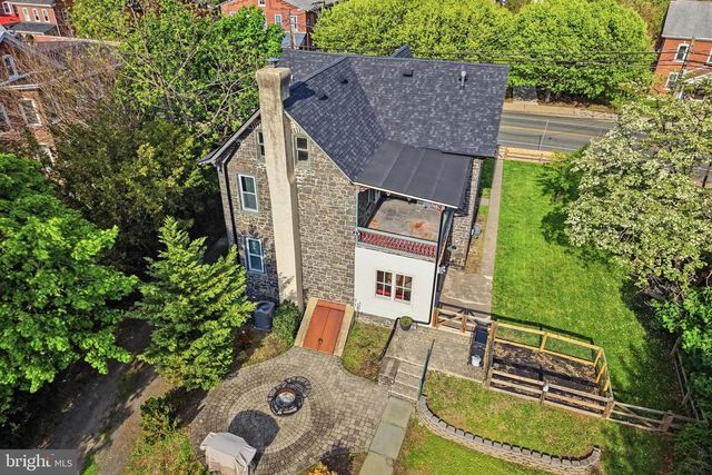 355 MAIN ST, Red Hill, PA 18076