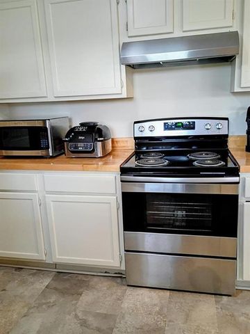 609 S 4th Avenue, Chatsworth, GA 30705