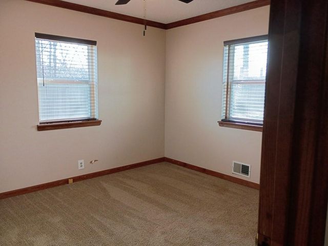 609 S 4th Avenue, Chatsworth, GA 30705