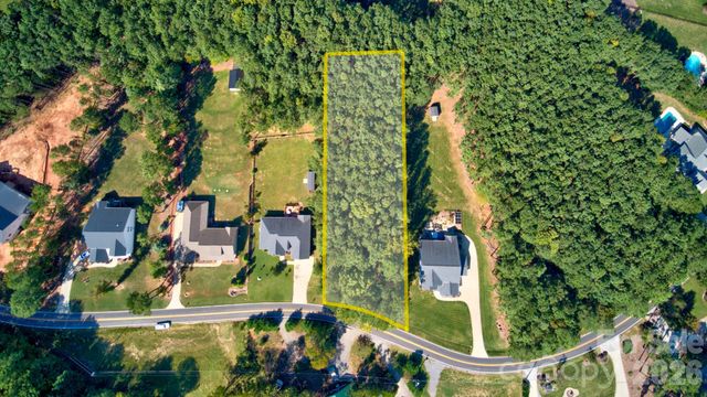 626 Kenway Loop, Mooresville, NC 28117