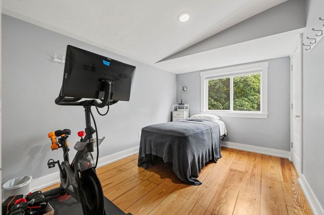 15 Court St B, Groton, MA 01450