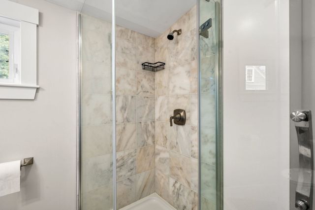 15 Court St B, Groton, MA 01450