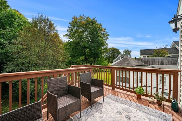 15 Court St B, Groton, MA 01450