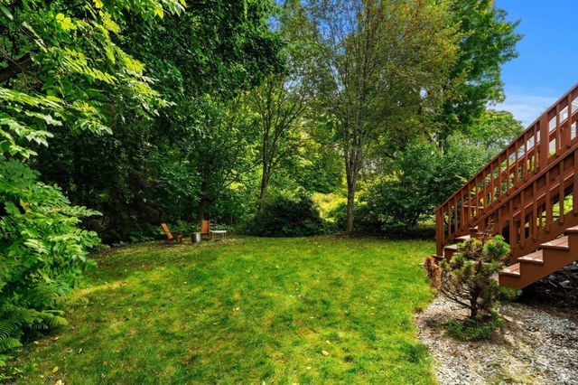 15 Court St B, Groton, MA 01450