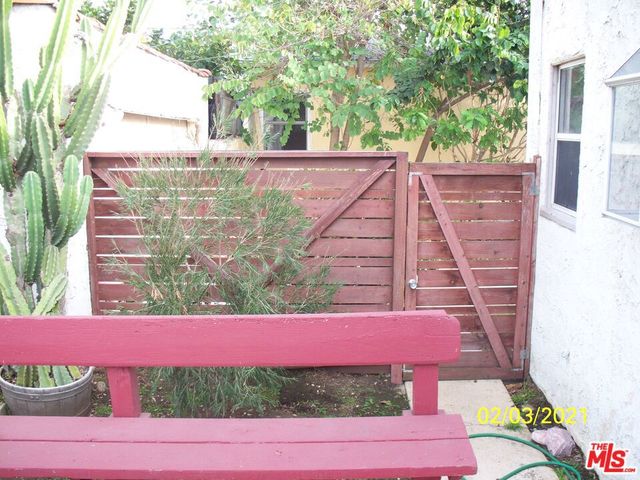 4354 Coolidge Avenue, Los Angeles, CA 90066