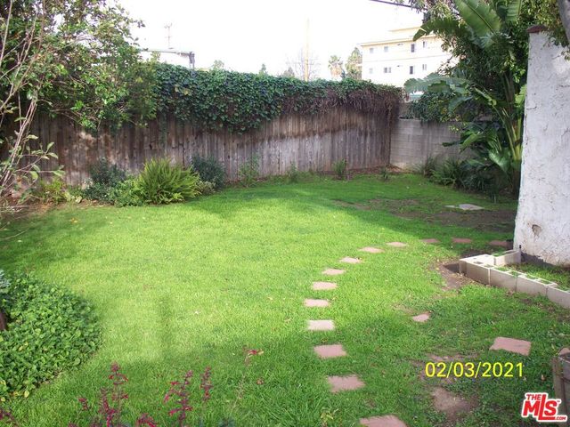 4354 Coolidge Avenue, Los Angeles, CA 90066