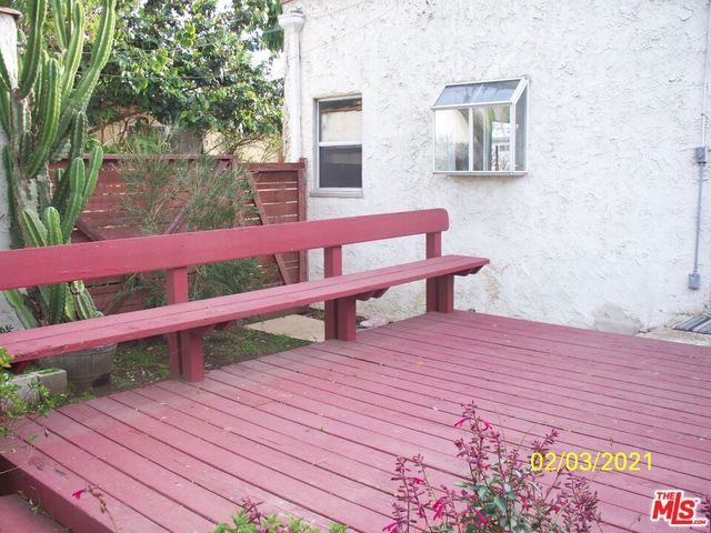 4354 Coolidge Avenue, Los Angeles, CA 90066