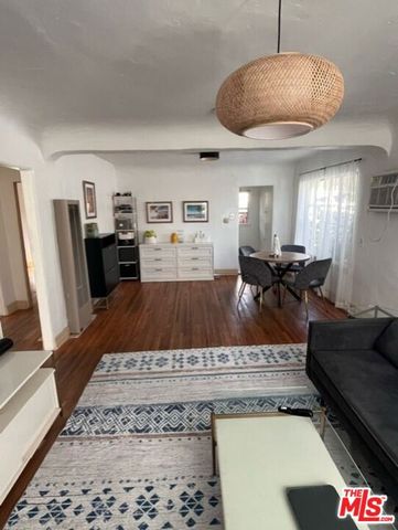 4354 Coolidge Avenue, Los Angeles, CA 90066