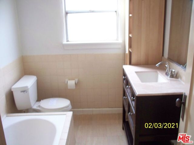 4354 Coolidge Avenue, Los Angeles, CA 90066