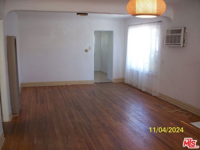 4354 Coolidge Avenue, Los Angeles, CA 90066