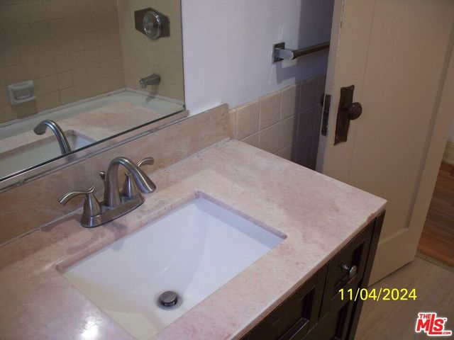 4354 Coolidge Avenue, Los Angeles, CA 90066