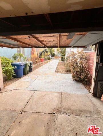 4354 Coolidge Avenue, Los Angeles, CA 90066