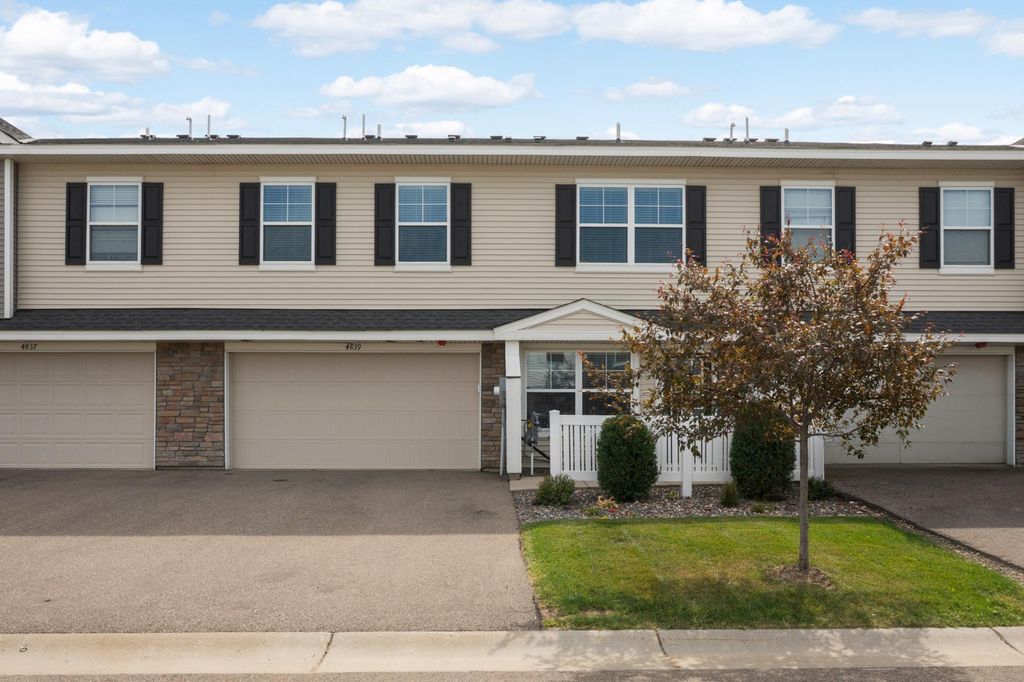 4839 Martingale Drive, Woodbury, MN 55129 — photo 4