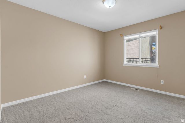 10695 S PINE GROVE WAY, South Jordan, UT 84009