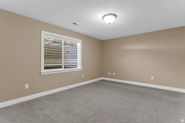 10695 S PINE GROVE WAY, South Jordan, UT 84009