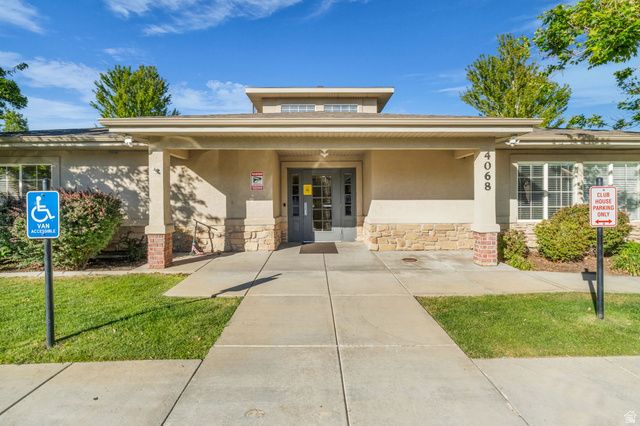 10695 S PINE GROVE WAY, South Jordan, UT 84009