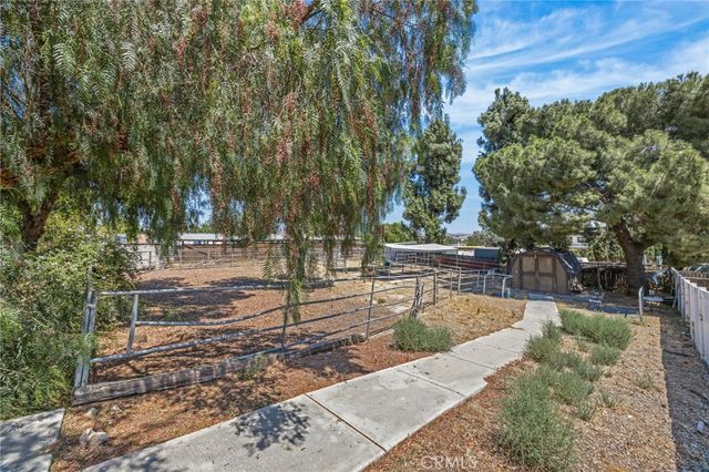 2383 Hialeah Circle, Norco, CA 92860