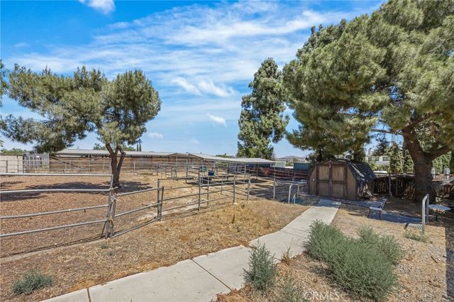 2383 Hialeah Circle, Norco, CA 92860