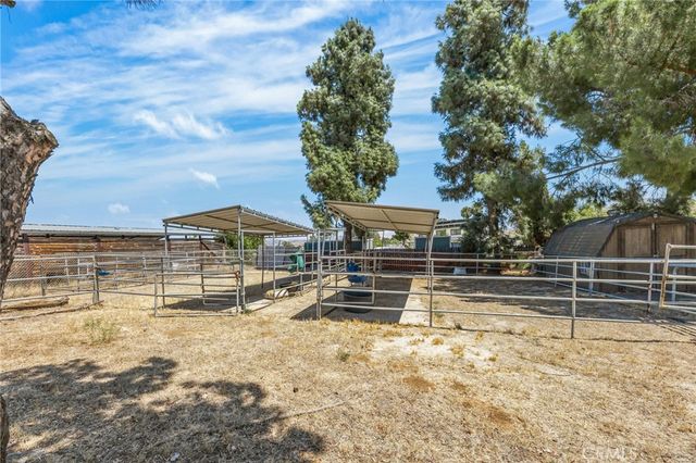 2383 Hialeah Circle, Norco, CA 92860