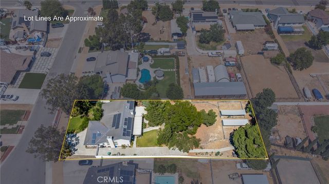 2383 Hialeah Circle, Norco, CA 92860