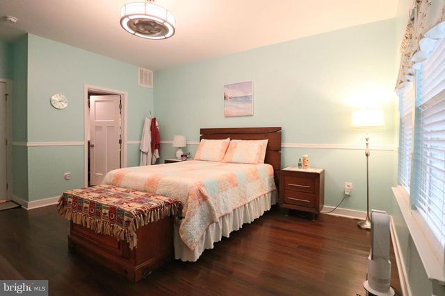 2412 AVONDALE OVERLOOK DR, Hyattsville, MD 20782