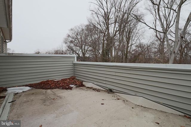 2412 AVONDALE OVERLOOK DR, Hyattsville, MD 20782