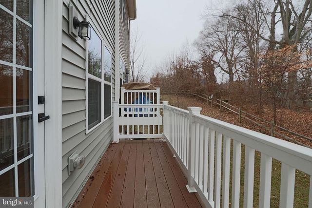 2412 AVONDALE OVERLOOK DR, Hyattsville, MD 20782