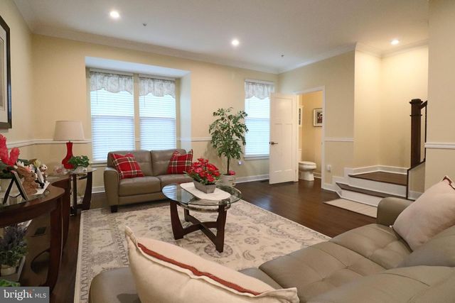 2412 AVONDALE OVERLOOK DR, Hyattsville, MD 20782