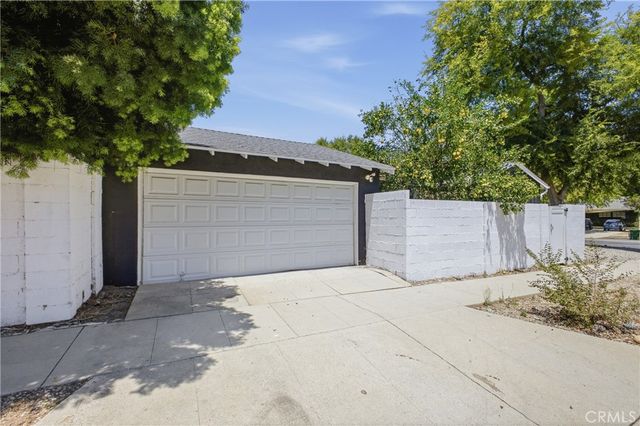 5521 Mclennan Avenue, Encino, CA 91436