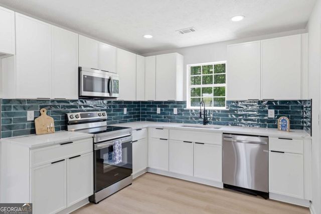 1230 Park Street, Loganville, GA 30052