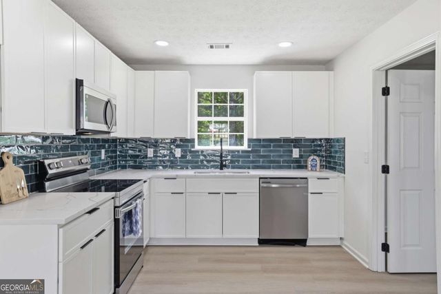 1230 Park Street, Loganville, GA 30052