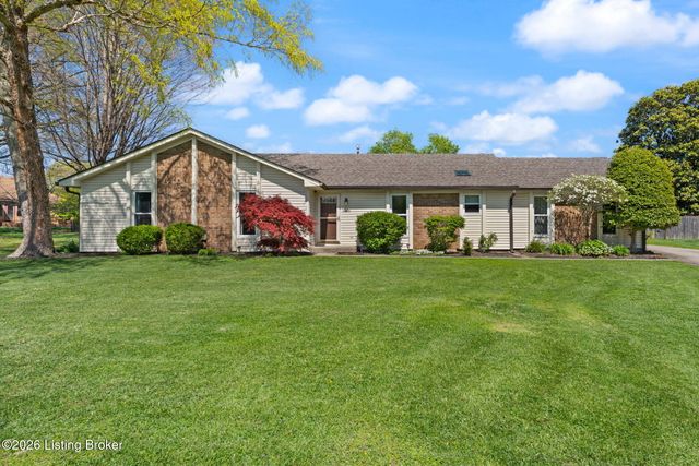 10700 Tall Tree Ct, Louisville, KY 40241