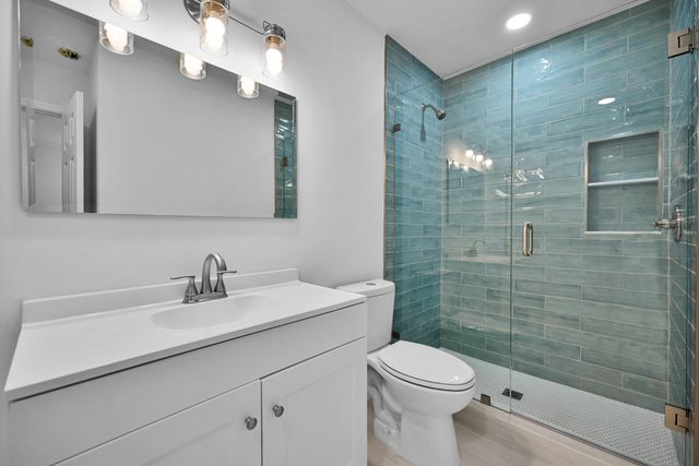 908 SE 16th Street, Deerfield Beach, FL 33441