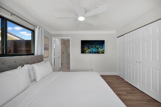 908 SE 16th Street, Deerfield Beach, FL 33441