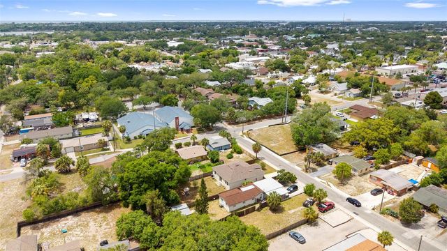 510 E LIME STREET, Tarpon Springs, FL 34689