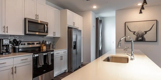 1000 Fort Worth Avenue 1021, Dallas, TX 75208