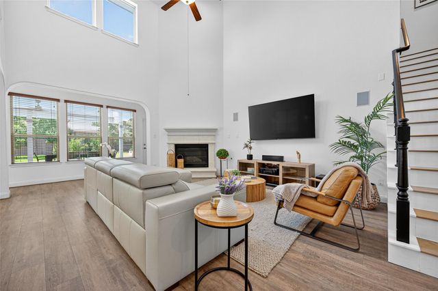 15 Garden Path Place, Tomball, TX 77375