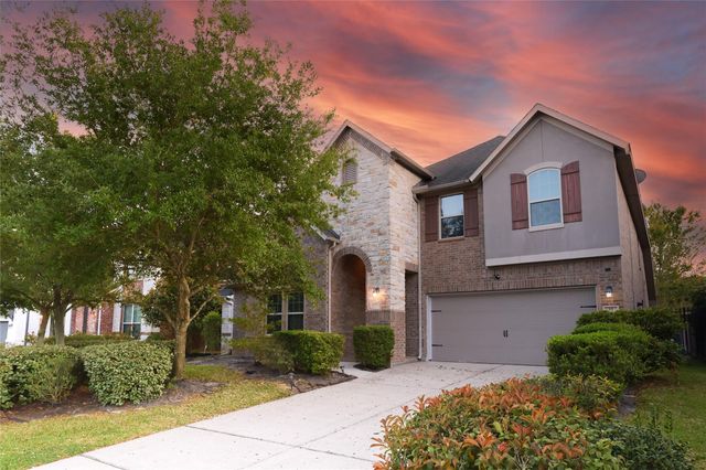 15 Garden Path Place, Tomball, TX 77375