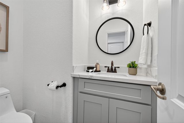 15 Garden Path Place, Tomball, TX 77375