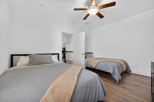 15 Garden Path Place, Tomball, TX 77375