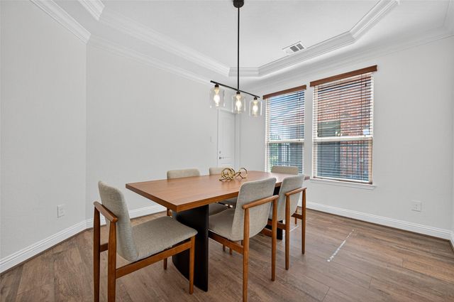 15 Garden Path Place, Tomball, TX 77375