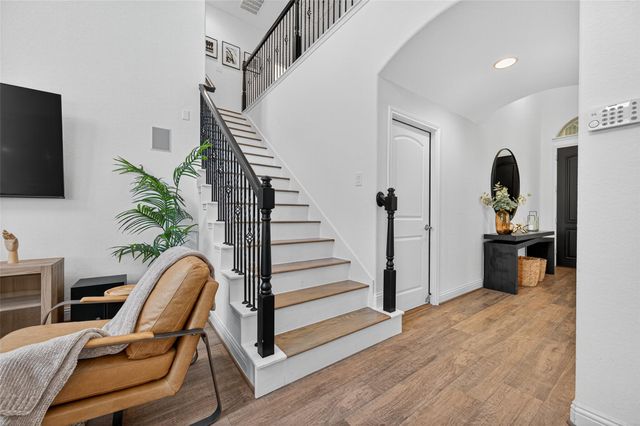 15 Garden Path Place, Tomball, TX 77375