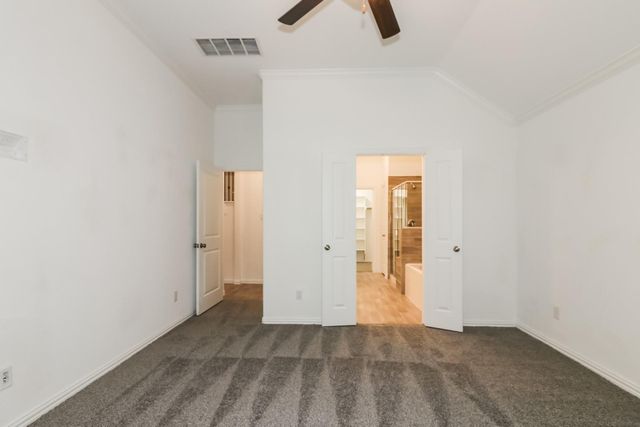 14002 Oakdale Falls Lane, Rosharon, TX 77583