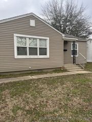 703 Cherry Street, Ardmore, OK 73401