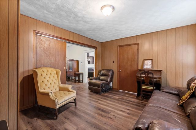 615 E MALLORY AVE, Memphis, TN 38106